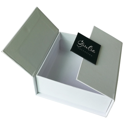 خرید جعبه بسته بندی جواهرات 157 گرمی C2s Flip Top Magnetic Hot Stamping SGS online manufacture