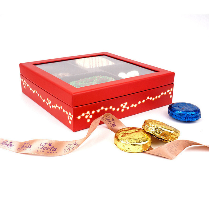 جعبه کادو شکلاتی کاغذ پنجره پی وی سی 1 میلی متری بسته بندی 800 گرمی 900 گرمی 1000 گرمی 1